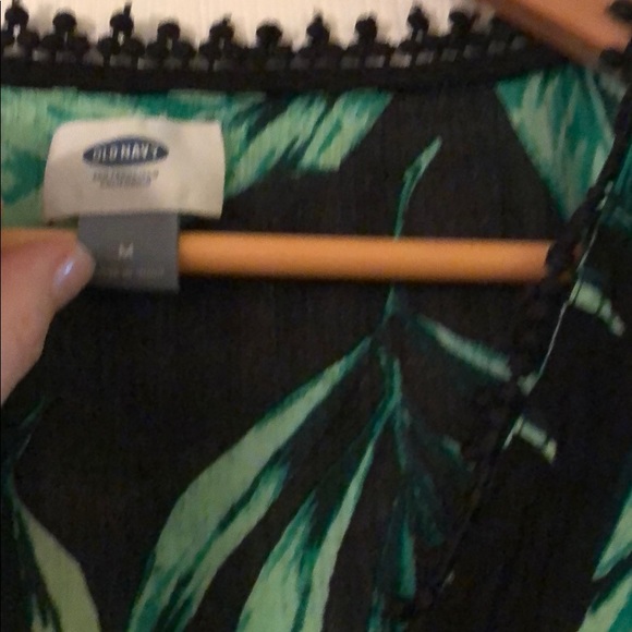 Old Navy tropical swimsuit coverup. - Picture 4 of 4